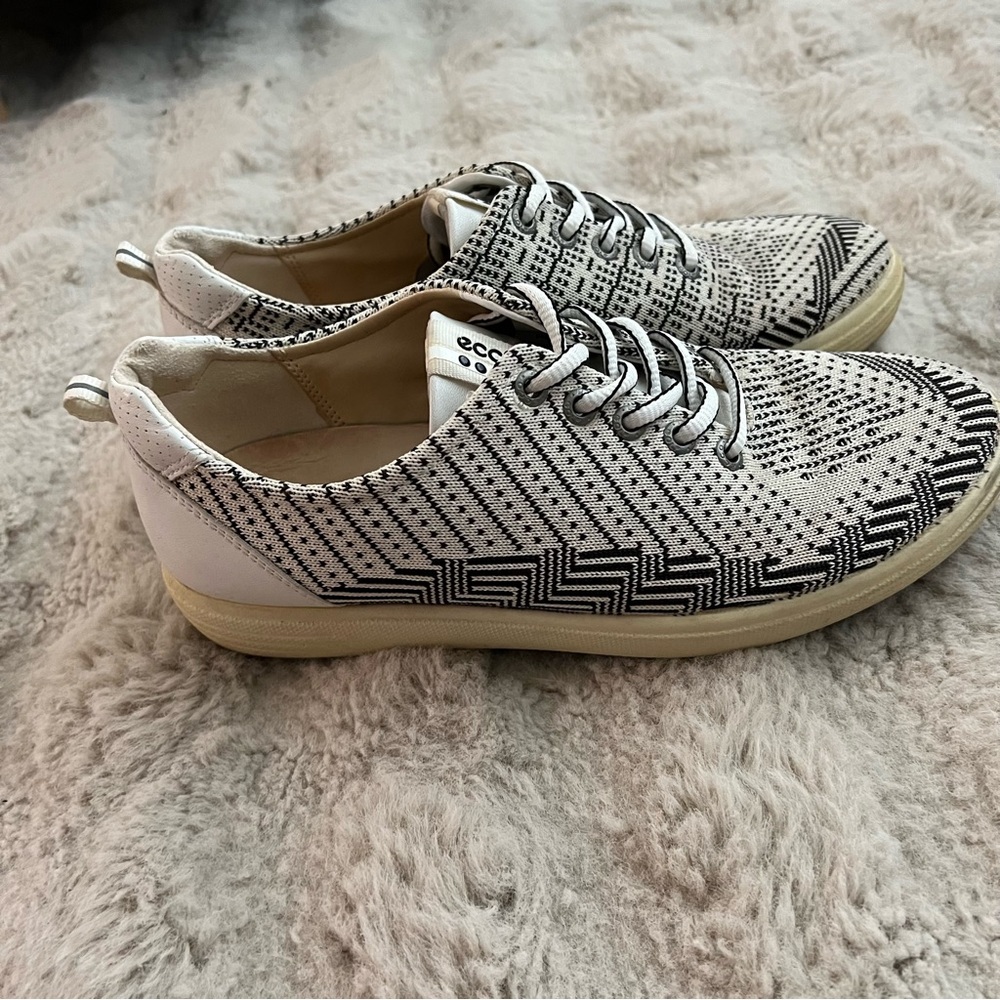 ECCO S-Lite Hybrid Knit Golf Sneakers Women’s 39 Extra Width Comfort Shoe